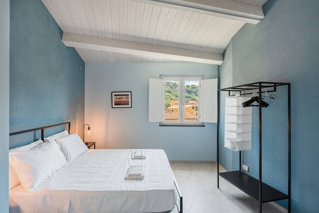 Appartamento intero, Appartamento 'Deluxe Zenone' con vista mare, Wi-Fi e aria condizionata in Ascea, Cilento