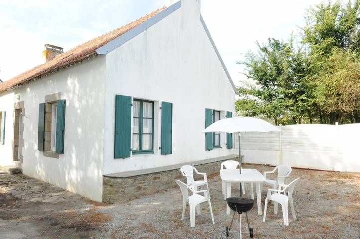 Gîte pour 4 personnes, avec Jardin ainsi que Piscine et Sauna à Guidel