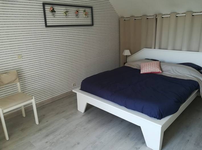 Cottage pour 2 personnes, avec jacuzzi et jardin à Torcé-en-Vallée