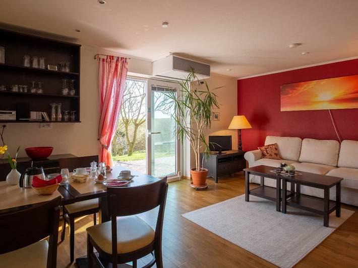 Ferienwohnung für 2 Personen, mit Garten in Pellworm - 2