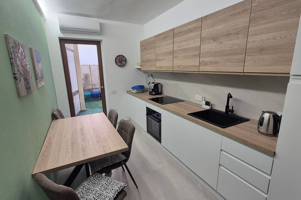 Ganze Wohnung, Su Cerexinu - Relaxation and comfort in renovated house near the sea and Cagliari in Quartu Sant'Elena, Campidano