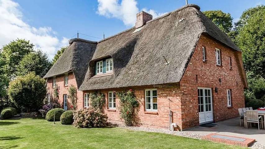 Ferienhaus für 10 Personen, mit Sauna und Garten sowie Terrasse, mit Haustier - 1