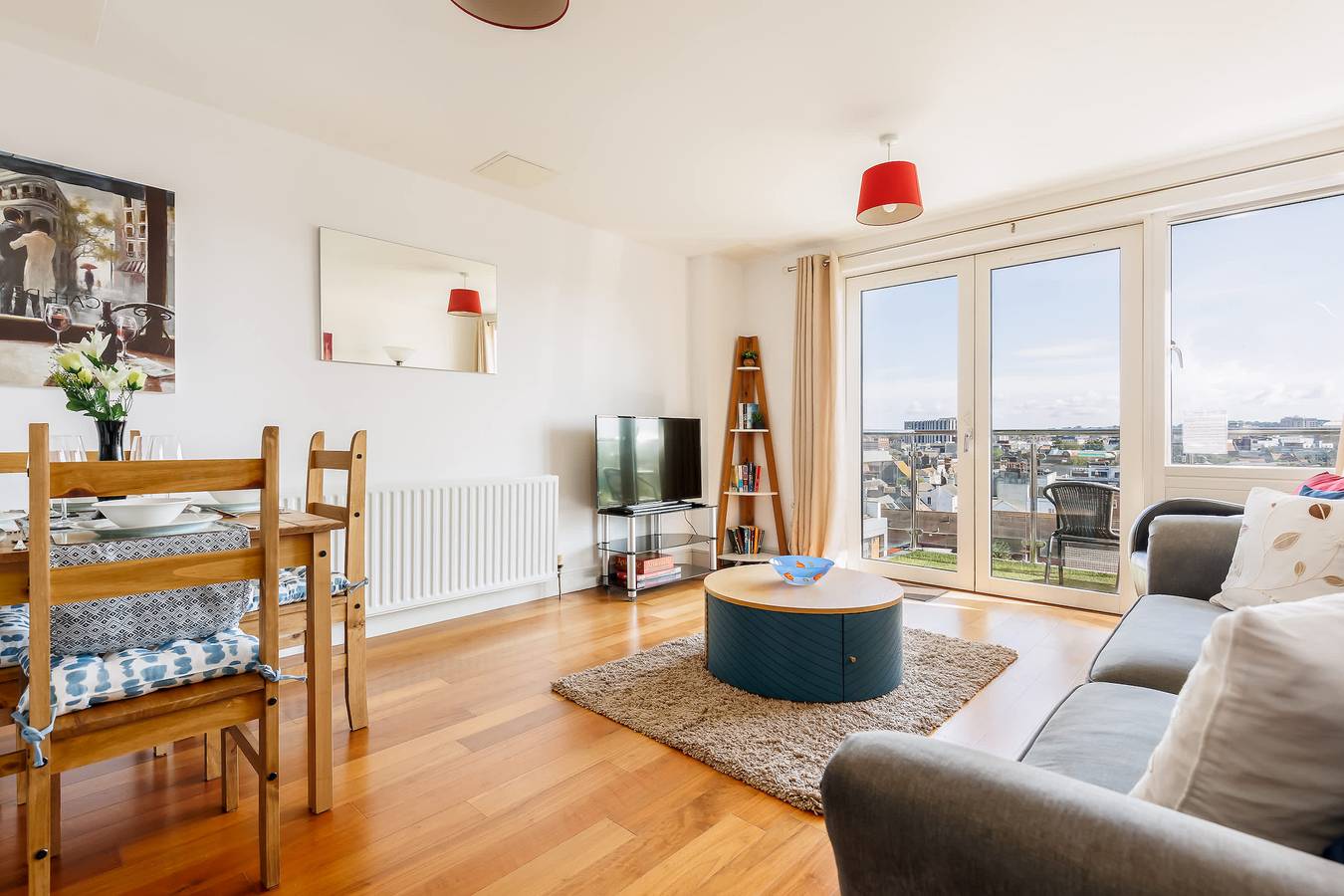 Apartamento entero, Sunrise -Poole Town Balcony Views in Poole, Poole Harbour