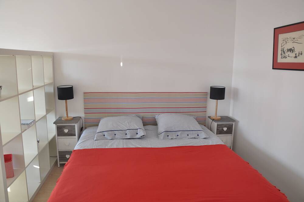 Appartement entier, Location studio meublé, Ste Foy-Lyon 5 in Sainte-Foy-lès-Lyon, Lyon et ses environs