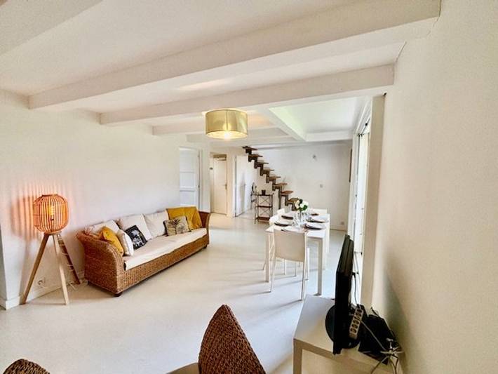 Apartamento entero, Apartamento familiar y tranquilo en el centro de Porquerolles - 6 pers. in Hyeres, Costa mediterránea (Francia)