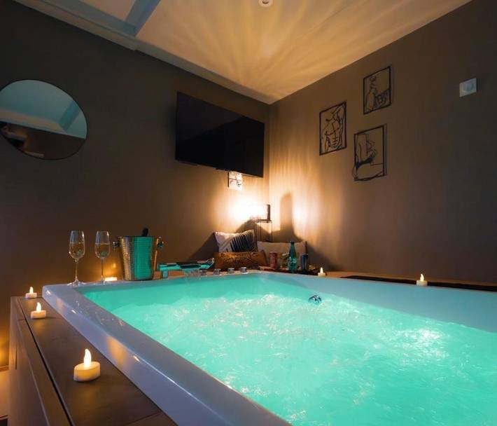 Location de vacances pour 2 personnes, avec terrasse et jacuzzi à Hennebont - 3