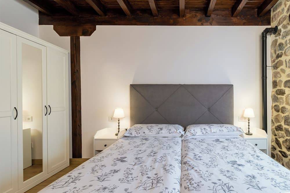 La Casona de Vernejo in Cabezón de la Sal, Costa de Cantabria