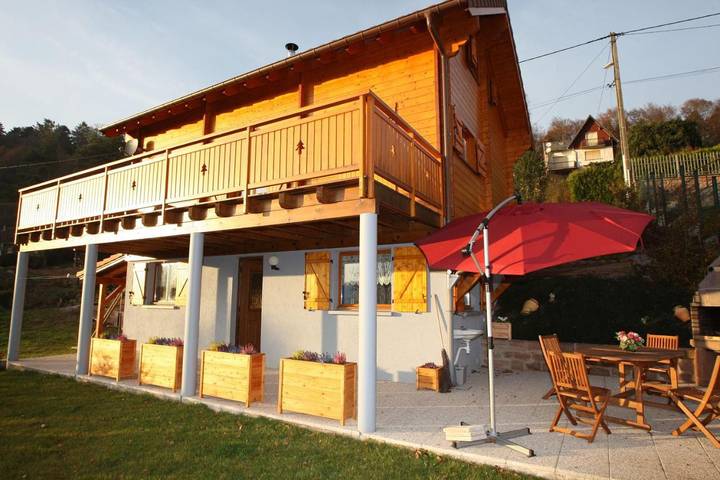 Gîte pour 6 personnes, avec jardin et vue, adapté aux familles à Dabo - 3