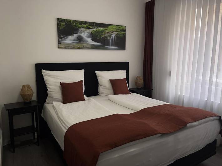 Ferienwohnung für 7 Personen, mit Whirlpool und Terrasse sowie Garten und Sauna in Geisenheim - 3