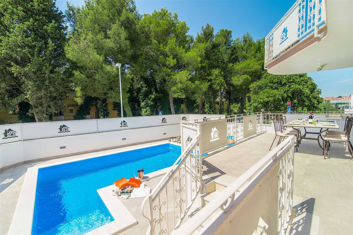Villa voor 6 personen met terras in Novigrad, Regio Umag