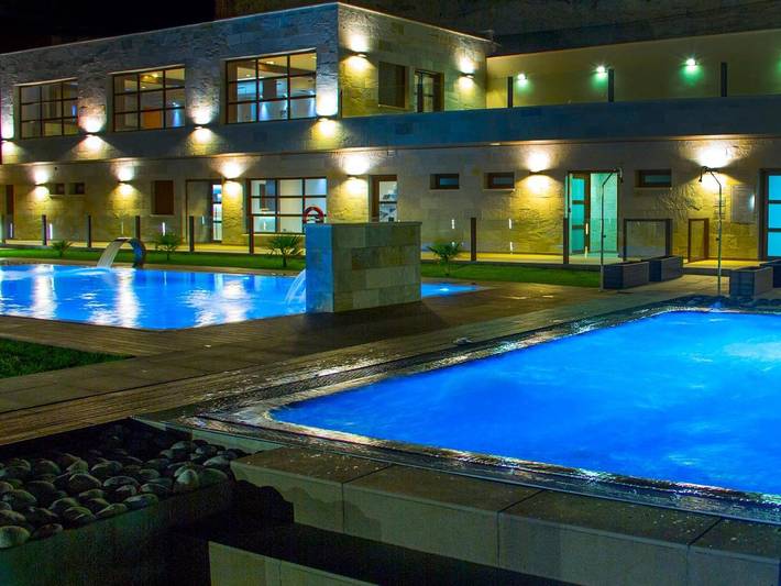 Chalet para 2 personas, con Balcón y Terraza además de Jacuzzi y Jardín en Provincia de Albacete - 3