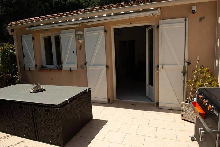 Location de vacances pour 4 personnes, avec jardin dans Office De Tourisme De Piana - 4