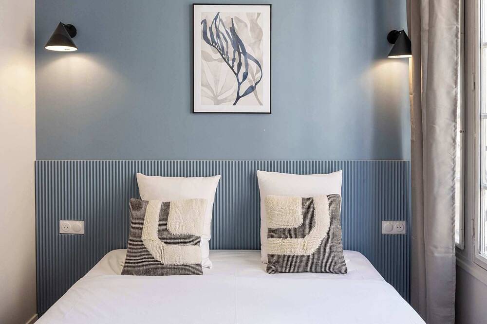 Entire apartment, Air-conditioned and cozy haven in Le Pré-Saint-Gervais, Seine-Saint-Denis