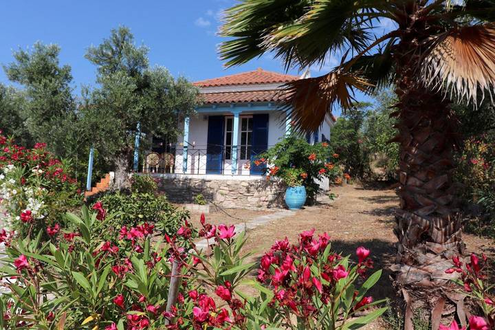 Location de vacances pour 5 personnes, avec terrasse et jardin, animaux acceptés dans Région du Péloponnèse - 3