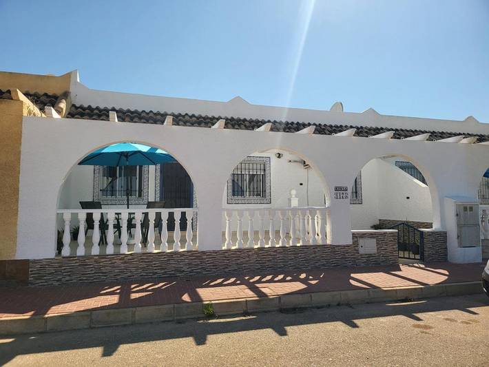 Location de vacances pour 4 personnes, avec vue ainsi que piscine et balcon dans Camposol - 2