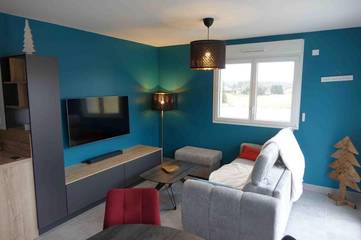 Gîte pour 5 personnes, avec vue et terrasse à Saint-Laurent-en-Grandvaux