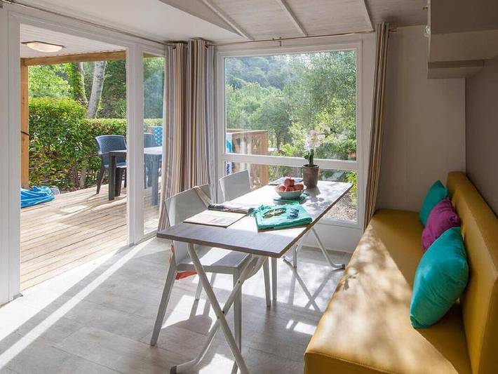 Camping Le Pansard - Mobilhome 6 personnes - Mobil-home | Comfort | 2 Ch. | 4/6 Pers. | Terrasse simple | Clim. | Tv in La Londe-les-Maures, Côte méditerranéenne (France)