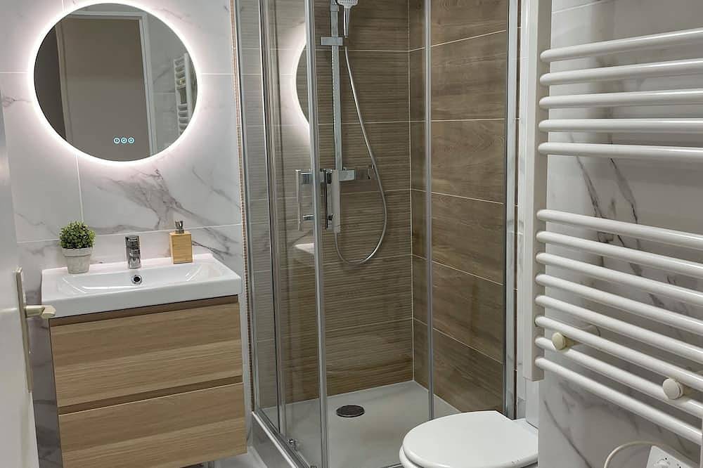 Apartamento entero, Cosy Studio 30m2 - At the foot of the station - Parking in Cergy, Valle del Oise