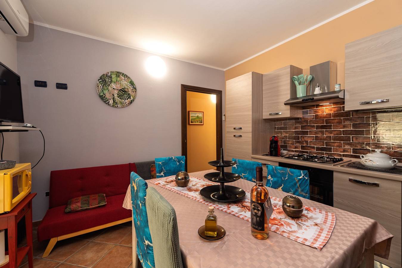 Casa Vacanze 'Villa Smeralda' con Terrazza Privata e Aria Condizionata in Loiri Porto San Paolo, Olbia-Tempio