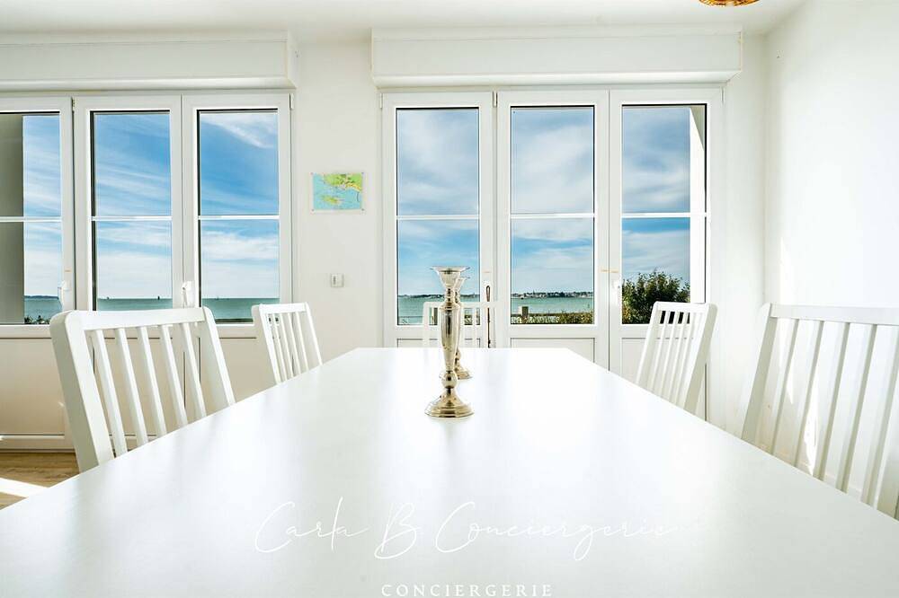 Pieds dans l'eau house in Gâvres, Côte des Mégalithes