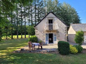 Gîte pour 3 personnes, avec balcon et jardin en Corrèze