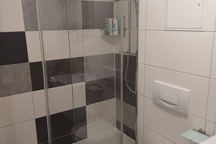 Ganze Wohnung, Wunderschönes 1 Zimmer Apartment in zentraler doch ruhiger Lage in Nürnberg, Franken