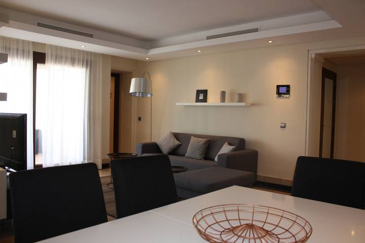 Entire apartment, 113 - Penthouse with private pool in Reinoso, Estepona