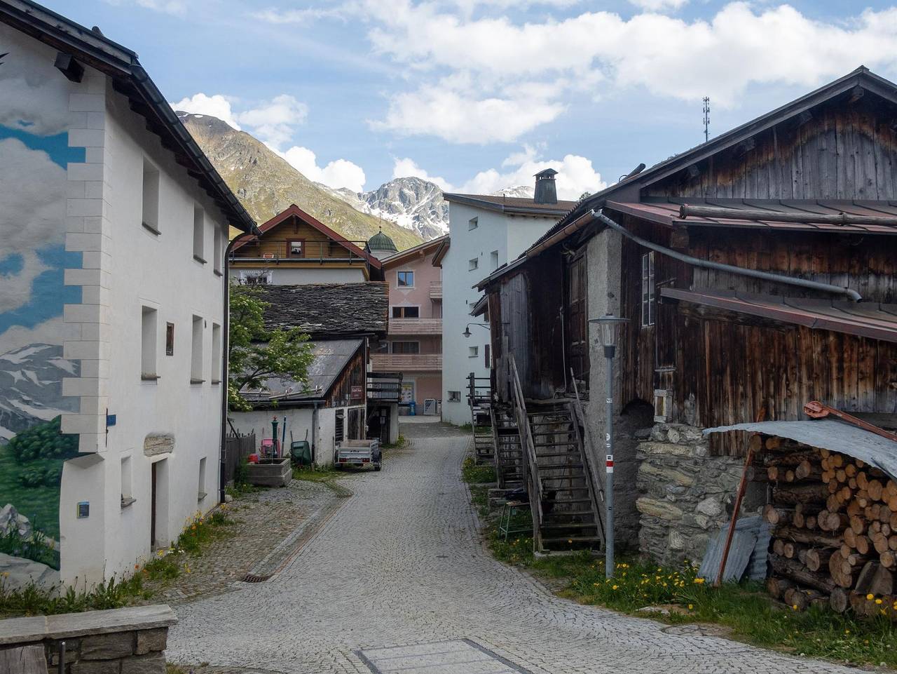 Ganze Ferienwohnung, Porta Neff - Appartement/Fewo, Bad, Wc, 2 Schlafräume in Bivio (Graubünden), Surses