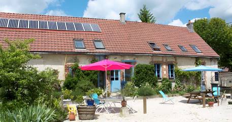 Chambre d’hôte pour 2 personnes, avec jardin dans Marne