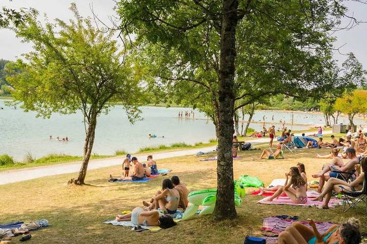 Mobil home pour 4 personnes à Clairvaux-les-Lacs - 2