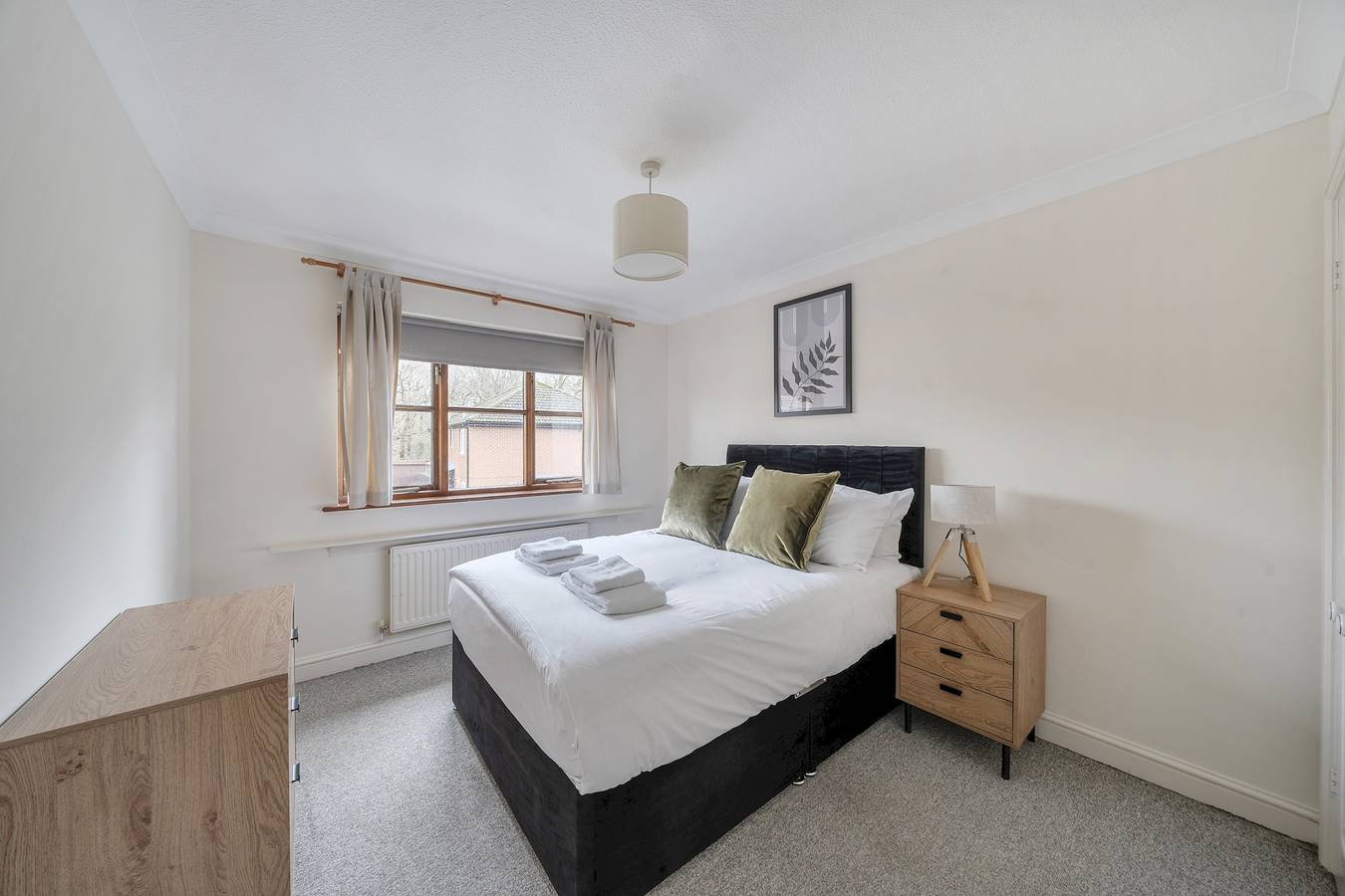 Entire apartment, Oxford 2 Bed Apartment inc. Parking & Balcony - Pass the Keys in Risinghurst and Sandhills, Oxford