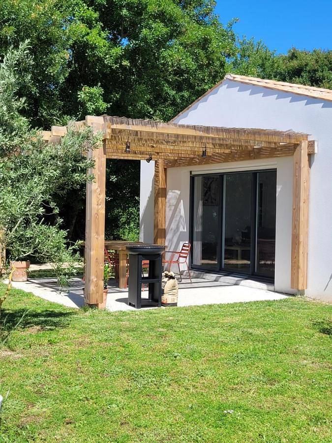 Location de vacances pour 7 personnes, avec terrasse à Sainte-Soulle - 2