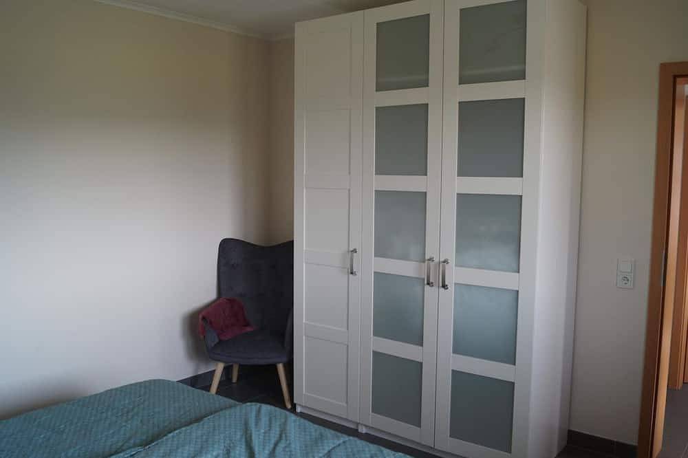 Ferienwohnung Hof Lamberty - 2-Bett-Ferienwohnung, Bad/Wc für 2 bis 5 Personen in Prüm, Naturpark Hohes Venn-Eifel