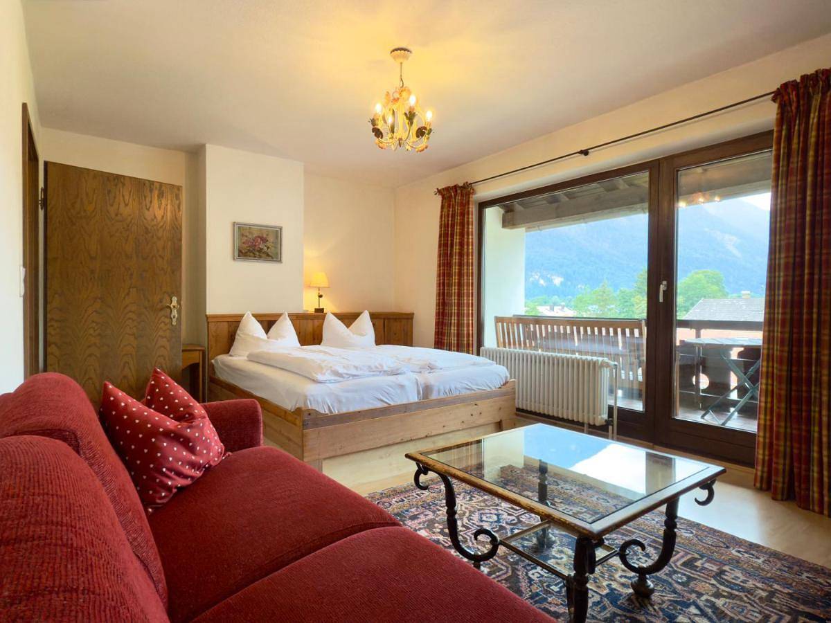 Single Room in Oberau, Bayerische Alpen