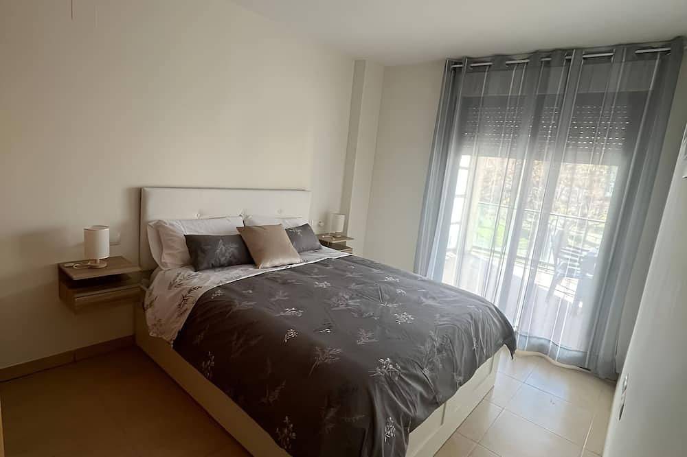 Ganze Wohnung, Luxury flat with swimming pool in Panorámica Golf in Panoramica Golf (Vinaros), Sant Jordi