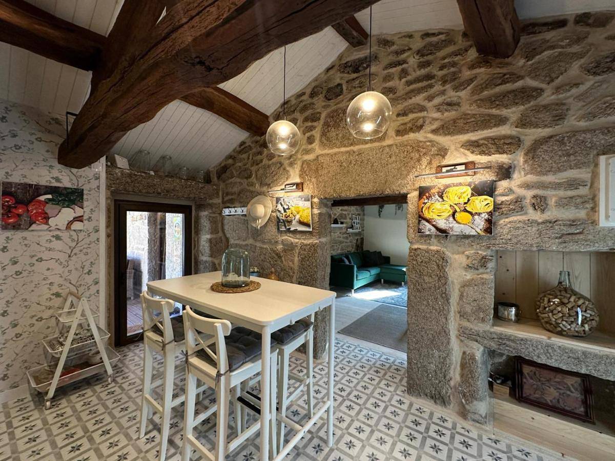 Casa Camu in Covelo, Provincia de Pontevedra