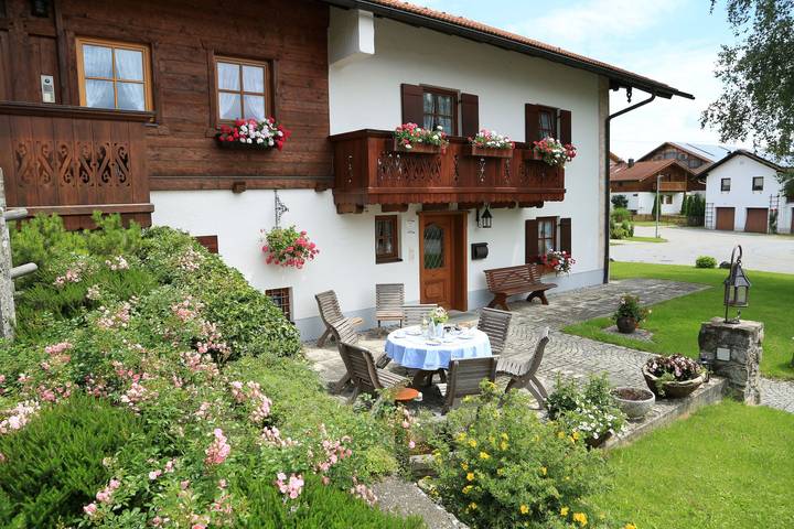 Lindlweberhof - Doppelzimmer mit Dusche/Wc in Rosenheim, Oberbayern