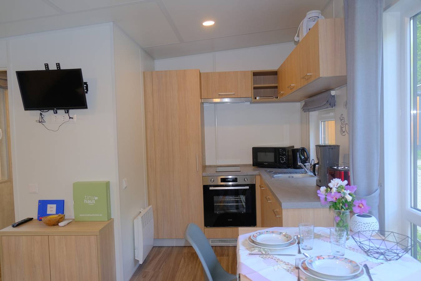 Appartamento intero, Tiny Home 'Sankt Rupert Numero 11' con terrazza privata e aria condizionata in Riedenburg, Altmuhltal