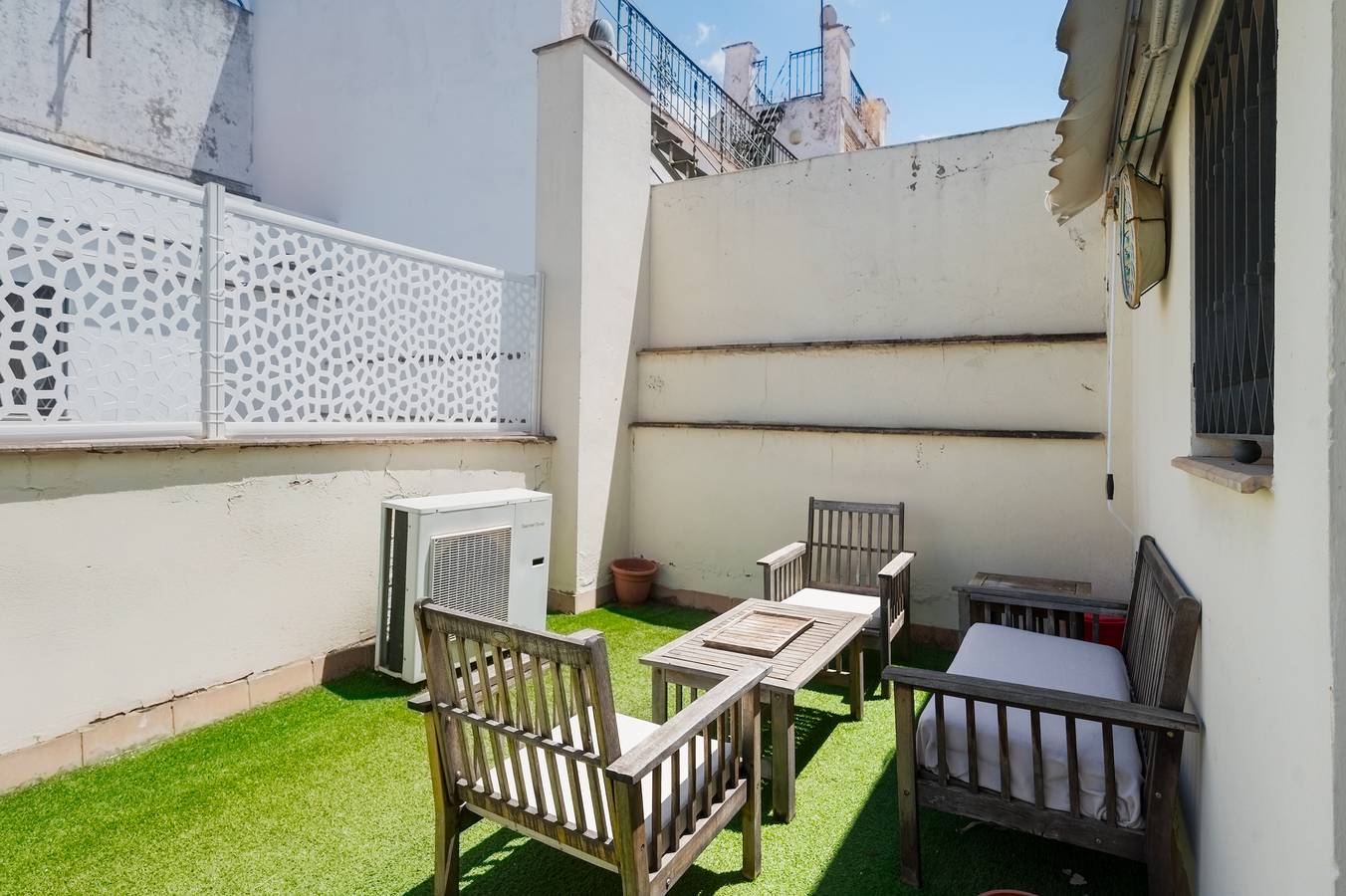 Ολόκληρο το διαμέρισμα, Apartment 'Dúplex Céntrico' with Private Terrace in Casco Antiguo, Σεβίλλη