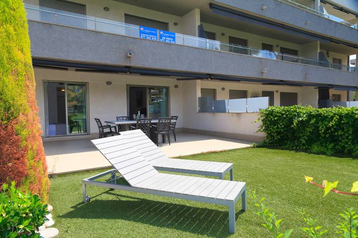 Gîte pour 7 personnes, avec Terrasse ainsi que Jardin et Bassin pour enfant à Salou - 2