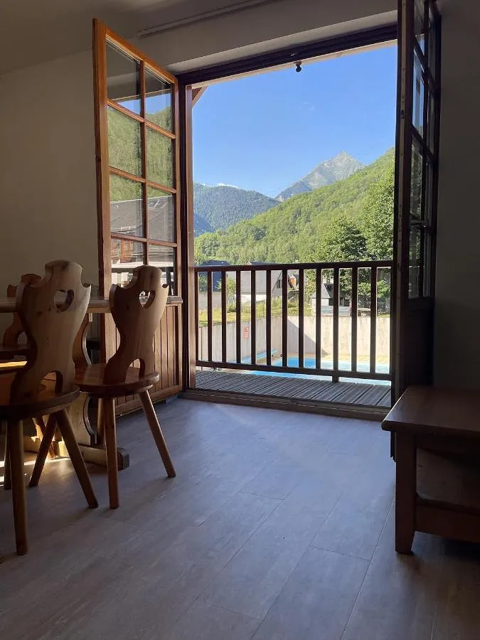 Apartamento de vacaciones para 8 personas, con terraza además de piscina y vistas - 1