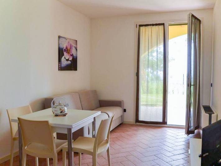 Ferienwohnung für 6 Personen, mit Kinderpool und Garten sowie Balkon in Moniga del Garda - 3
