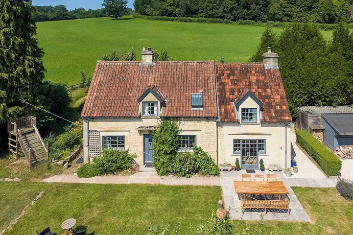 Cottage for 7 people, with Garden in Bath