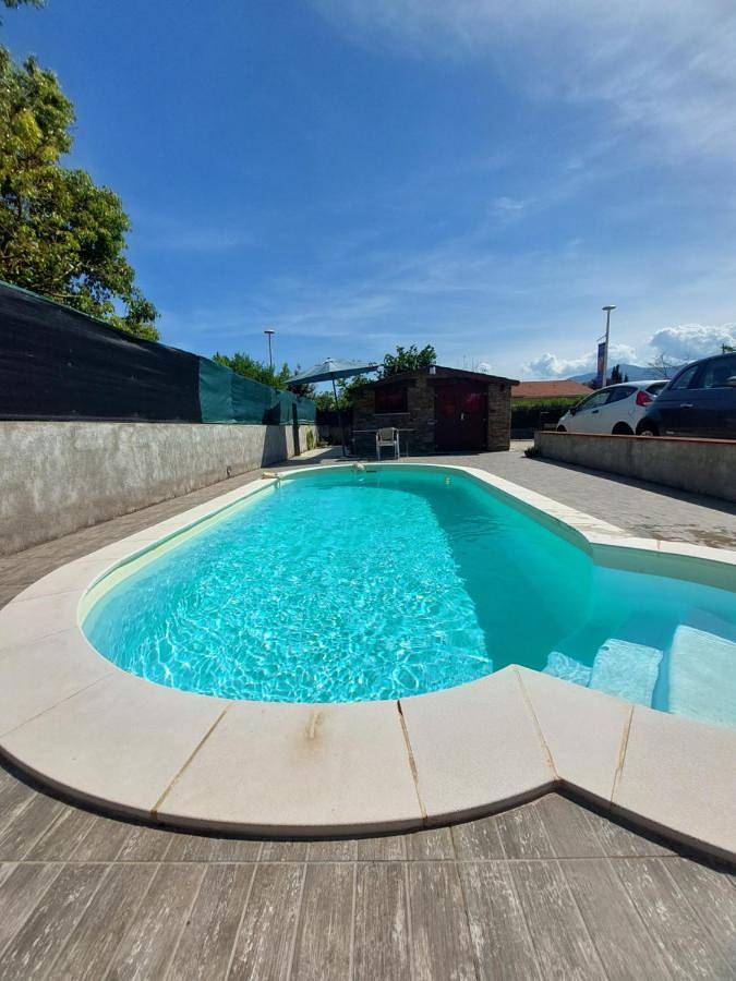 Maison de campagne pour 2 personnes, avec piscine et terrasse dans Aeroport De Bastia Poretta