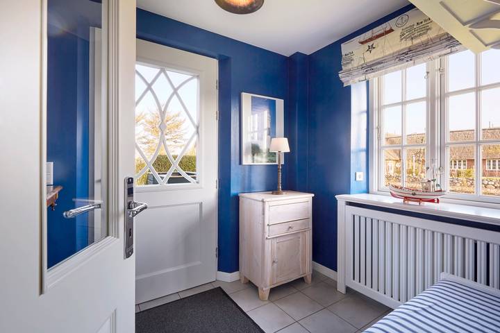 Ferienhaus für 3 Personen, mit Terrasse und Sauna sowie Garten in Utersum - 2