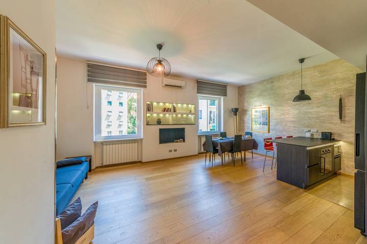 Ferienwohnung für 4 Personen, mit Balkon und Whirlpool in Genua