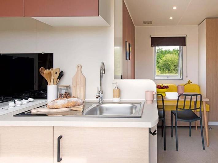 Camping Marina Plage - Mobilhome 4 personas - M7 - Super Venus Rivieira in Vitrolles, Costa mediterránea (Francia)