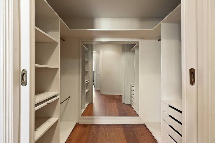 Appartement entier, Augustina's Grand Family Suite in Barcelona Upper in Barcelona Centre, Barcelone