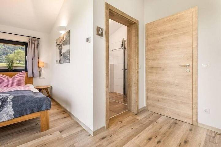 Chalet für 6 Personen, mit Pool und Balkon in Inzell - 2