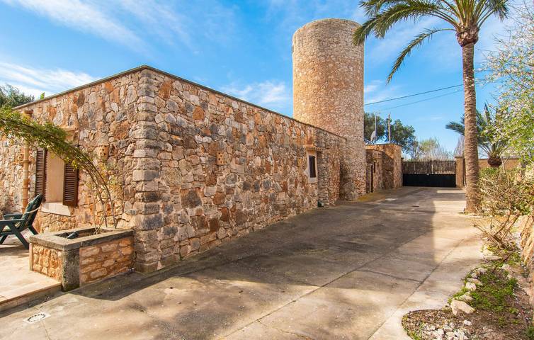 Santanyí Terrassenwohnung mit Pool, Küche & WiFi in Santanyí, Mallorca Süden
